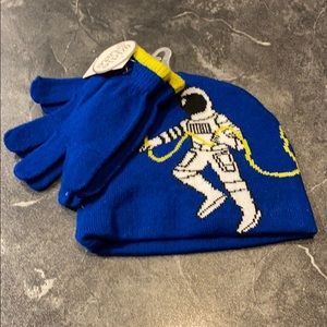 Addie & Tate Astronaut 👩‍🚀 Hat & Gloves Set